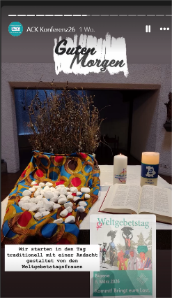 Wir starten in den Tag traditionell mit einer Andacht, gestaltet von den Weltgebetstagsfrauen.